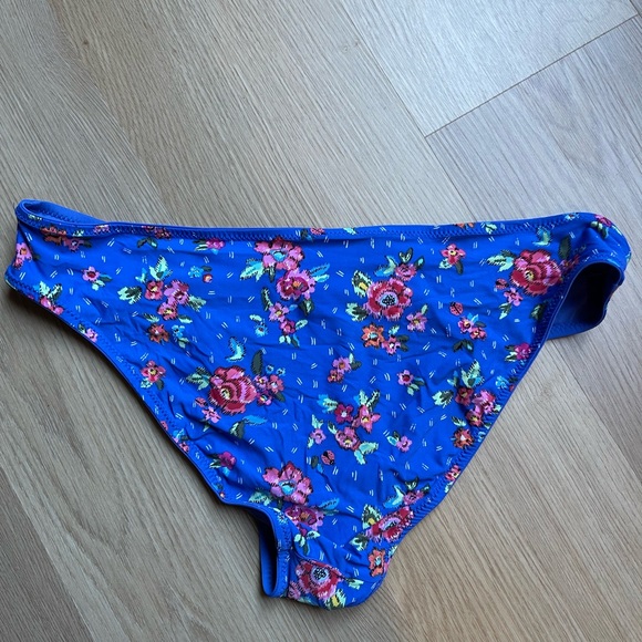 Vera bradley reversible swim size LARGE - Picture 5 of 5